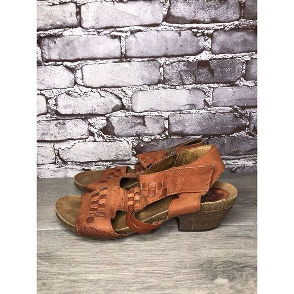 Miz Mooz Orange Leather Side Zipper Strap Heeled Sandals Women Sz 41EU/10.5M US - Picture 1 of 16